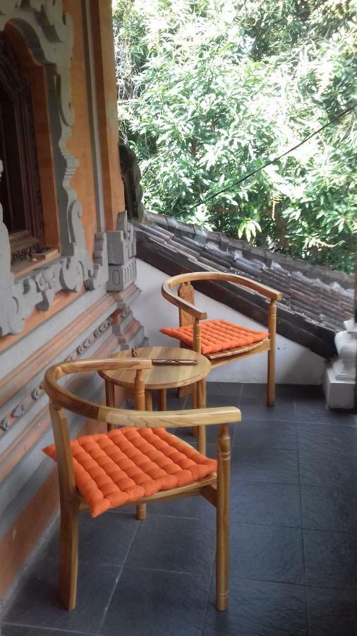 Shalana Homestay- Formerly Teka Teki House Семіньяк Екстер'єр фото
